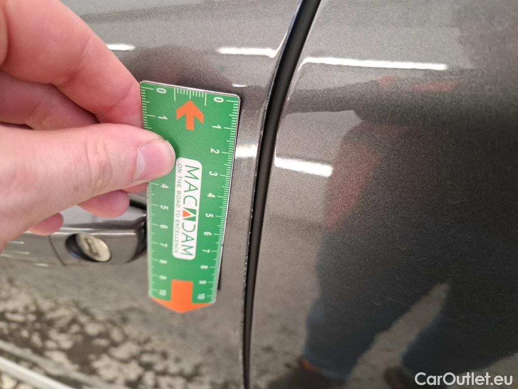  Peugeot  2008  GT 1.2 PureTech 130CV BVA8 E6d #18