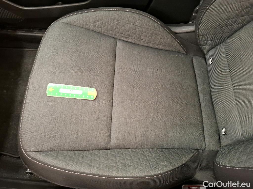  Renault  Captur  II Business 1.6 E-TECH Plug-in 160CV BVA6 E6d #4