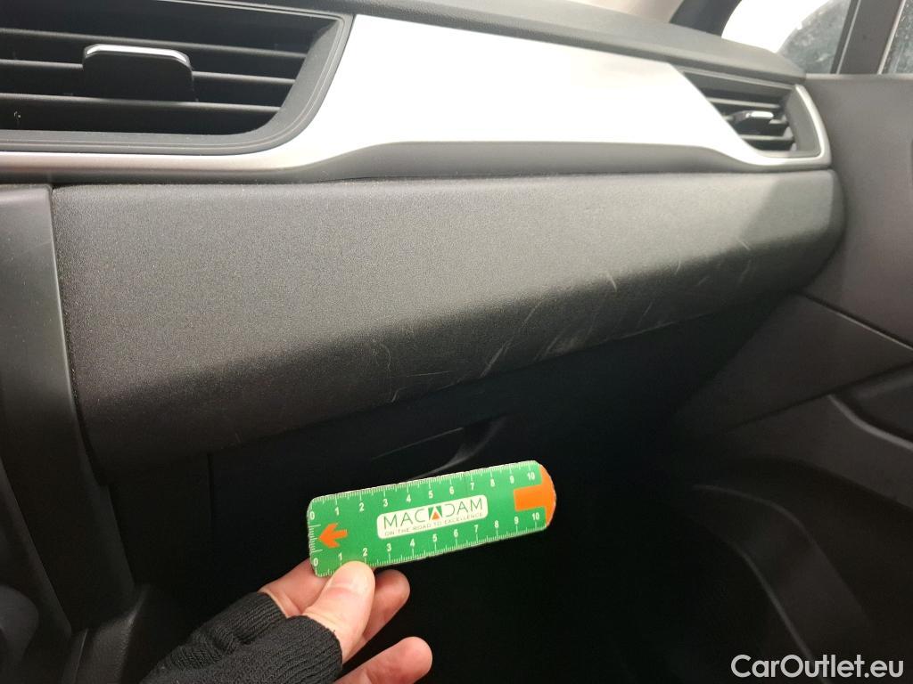  Renault  Captur  II Business 1.6 E-TECH Plug-in 160CV BVA6 E6d #7