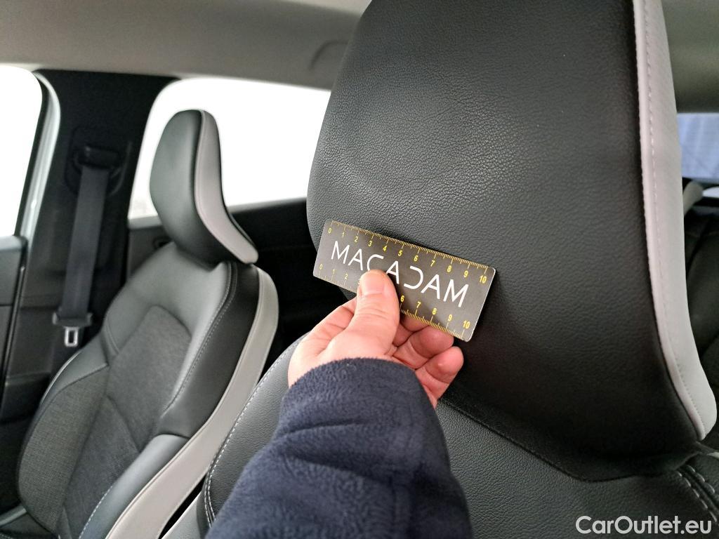  Renault  Captur RENAULT  / 2019 / 5P / SUV techno mild hybrid 160 EDC #5