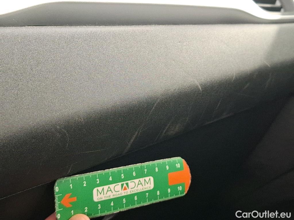  Renault  Captur  II Business 1.6 E-TECH Plug-in 160CV BVA6 E6d #8