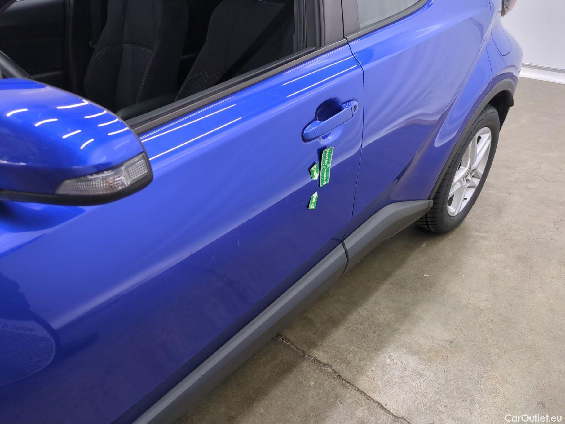  Toyota  C-HR TOYOTA  / 2016 / 5P / SUV 1.8 Hybride 122 Dynamic Business Beyond #16