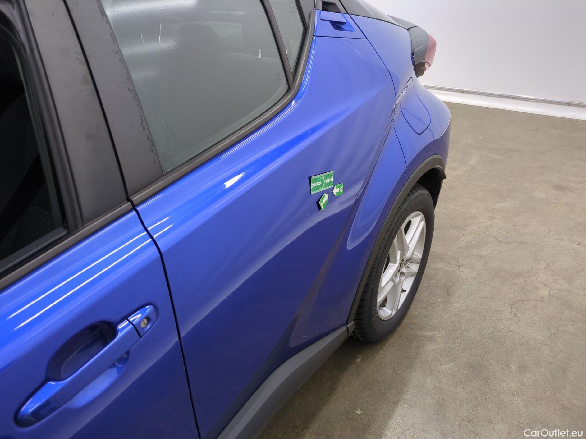  Toyota  C-HR TOYOTA  / 2016 / 5P / SUV 1.8 Hybride 122 Dynamic Business Beyond #13