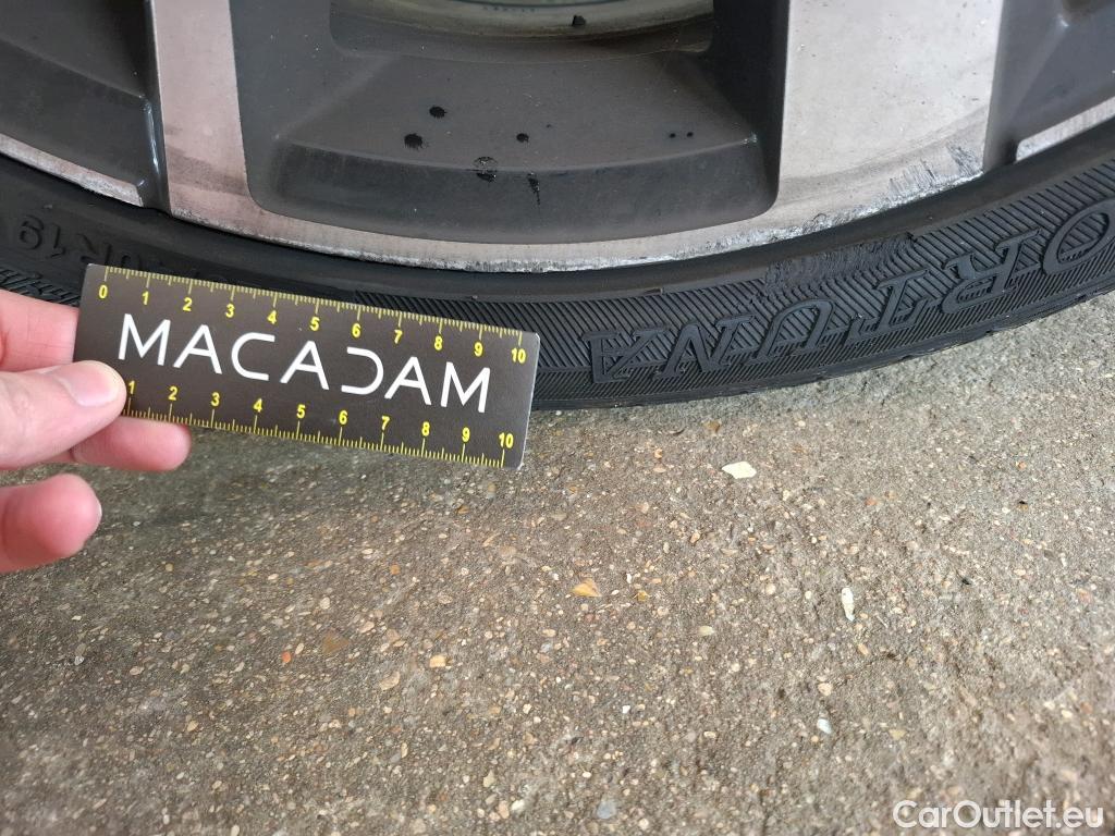  Volkswagen  T-ROC VOLKSWAGEN  / 2021 / 5P / SUV 1.5 TSI 150 EVO STYLE EXCLUSIVE DSG7 #13