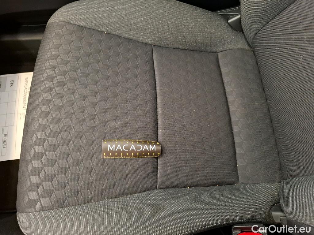  Toyota  Yaris TOYOTA  Hybride / 2019 / 5P / Berline Hybride 116h Dynamic Business Beyond Zer #12