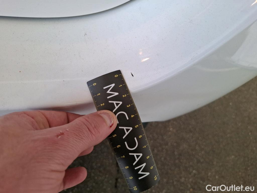  Toyota  Yaris TOYOTA  Hybride / 2019 / 5P / Berline Hybride 116h Dynamic Business Beyond Zer #19