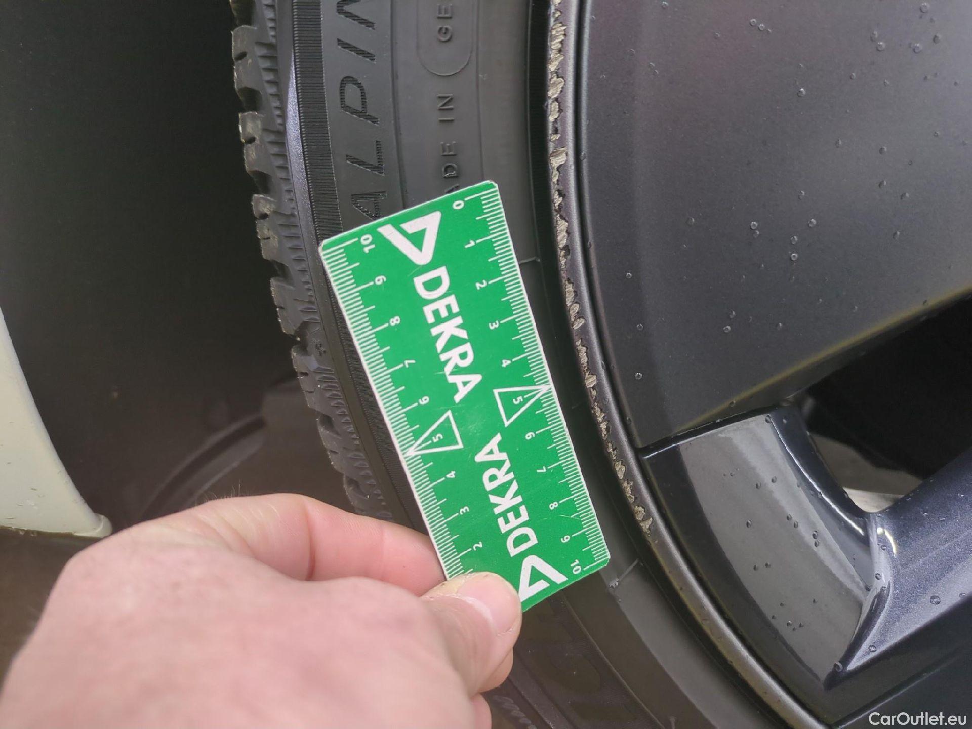  Tesla  Model 3 TESLA  / 2018 / 4P / Berline Grande Autonomie Dual Motor AWD #7