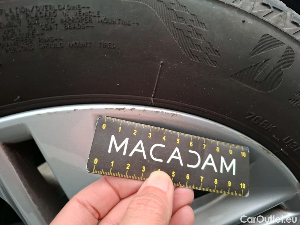  Toyota  Corolla TOYOTA  / 2018 / 5P / Berline Hybride 122h Dynamic Business Stage Acad #14