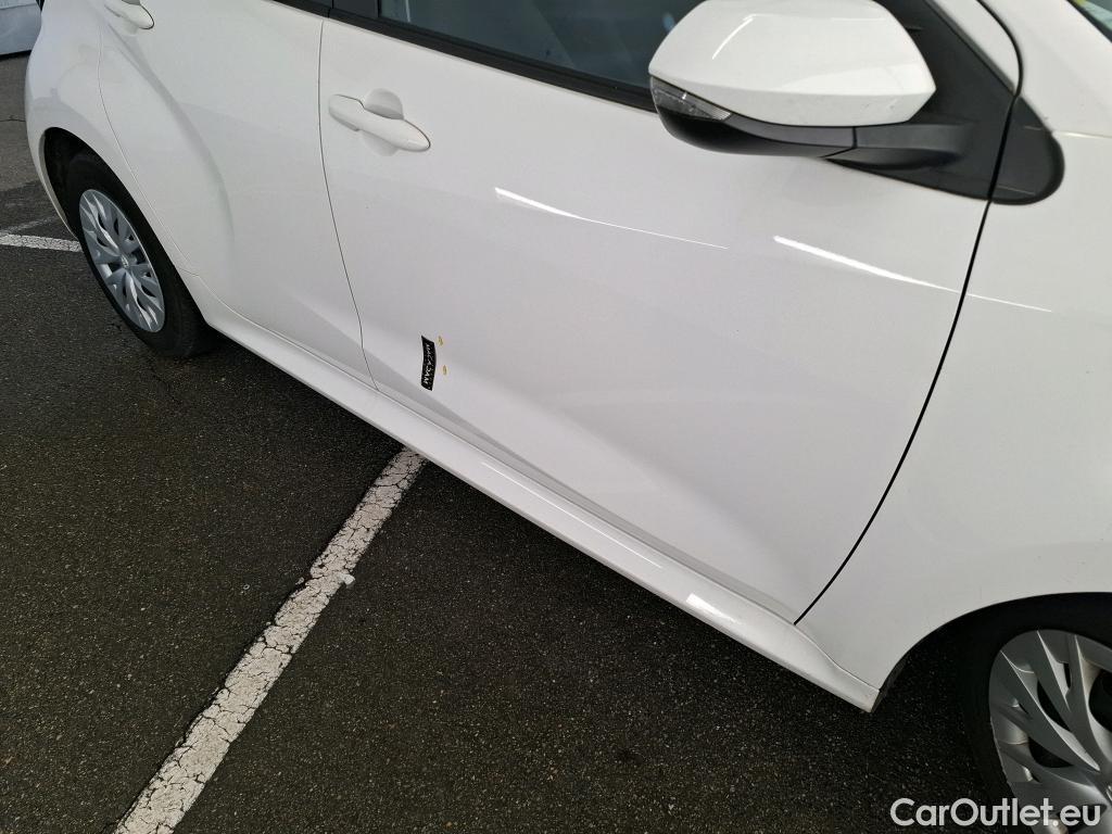  Toyota  Yaris TOYOTA  Hybride / 2019 / 5P / Berline Hybride 116h Dynamic Business Beyond Zer #7