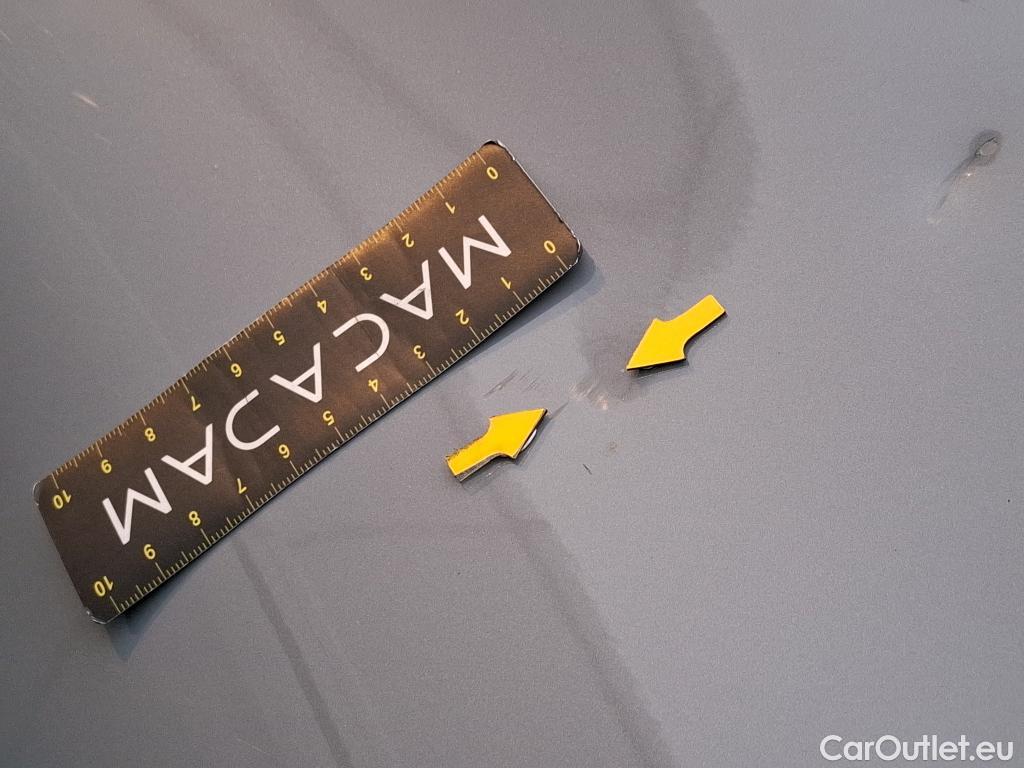  Toyota  Corolla TOYOTA  / 2018 / 5P / Berline Hybride 122h Dynamic Business Stage Acad #19