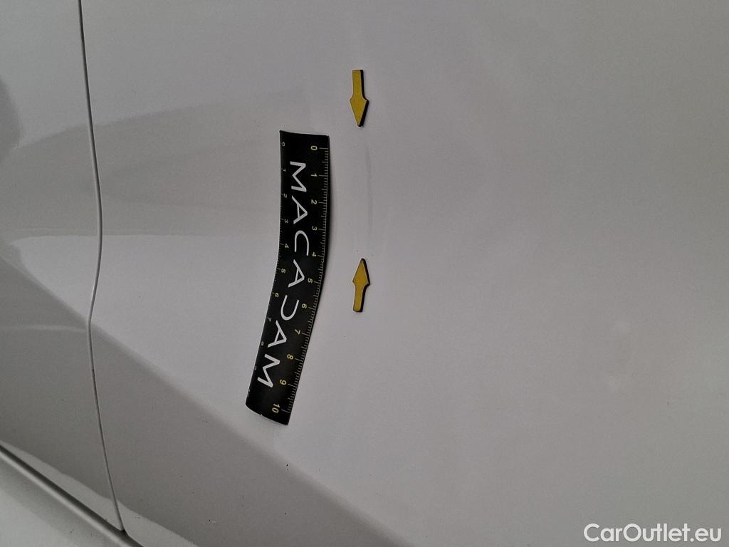  Toyota  Yaris TOYOTA  Hybride / 2019 / 5P / Berline Hybride 116h Dynamic Business Beyond Zer #9