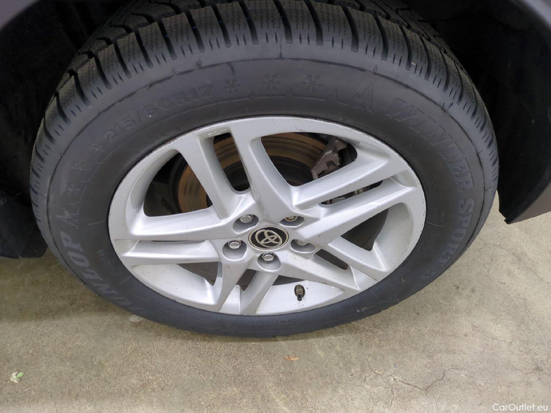  Toyota  C-HR TOYOTA  / 2016 / 5P / SUV 1.8 Hybride 122 Dynamic Business Beyond #7