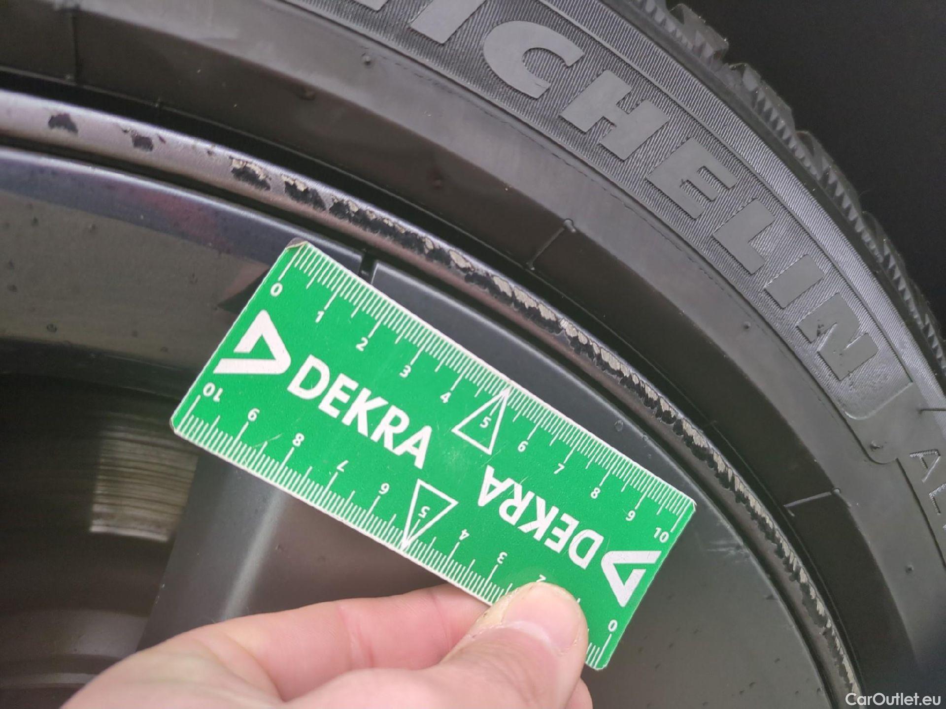  Tesla  Model 3 TESLA  / 2018 / 4P / Berline Grande Autonomie Dual Motor AWD #12