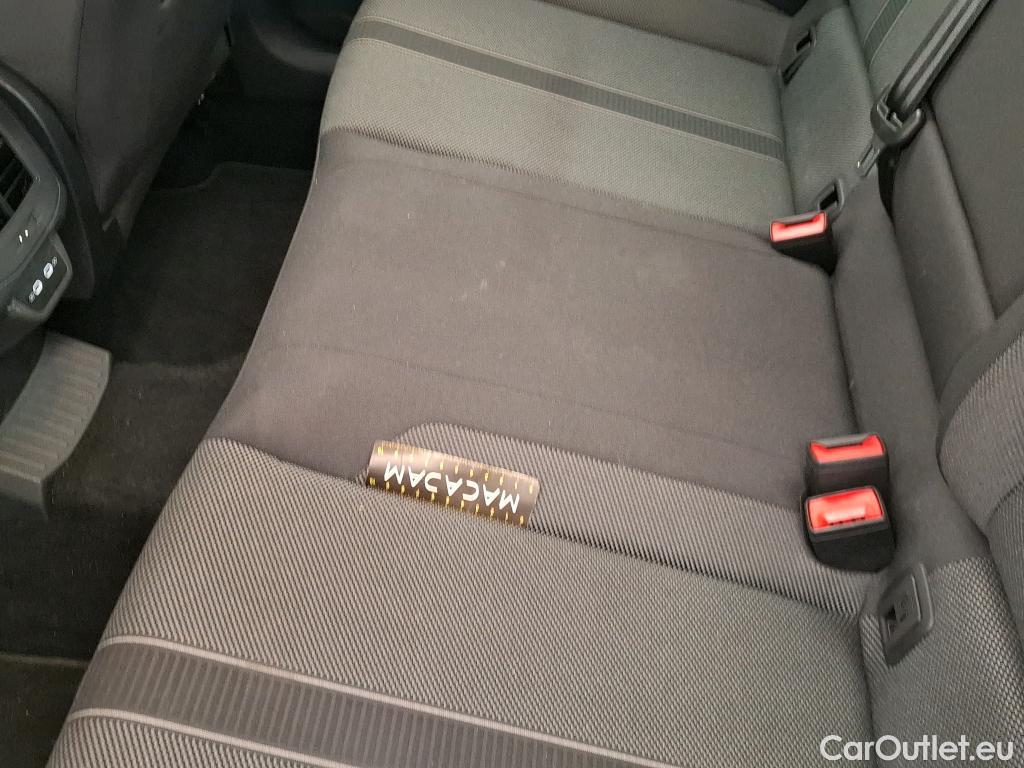  Volkswagen  T-ROC VOLKSWAGEN  / 2021 / 5P / SUV 1.5 TSI 150 EVO LIFE BUSINESS DSG7 #6