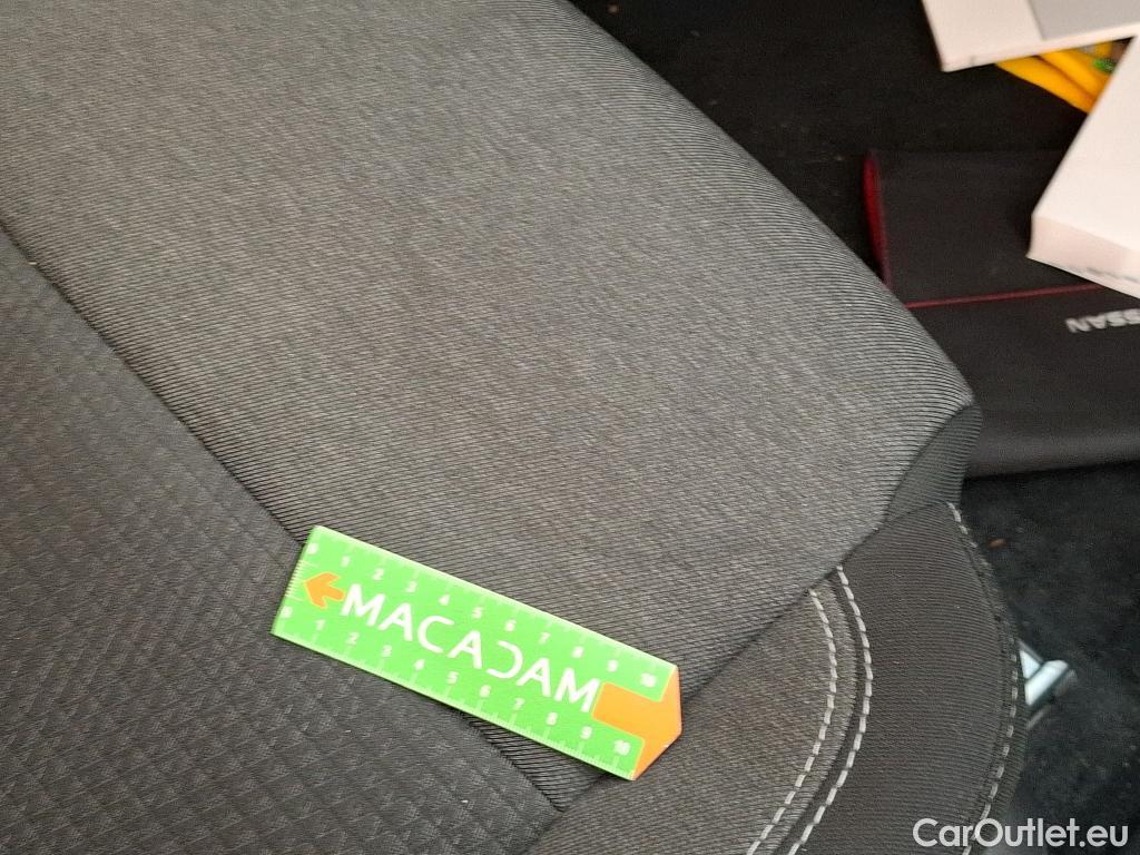  Nissan  Qashqai NISSAN  / 2021 / 5P / Crossover 1.3 MHEV 158ch Xtronic N-Style(SP) #29