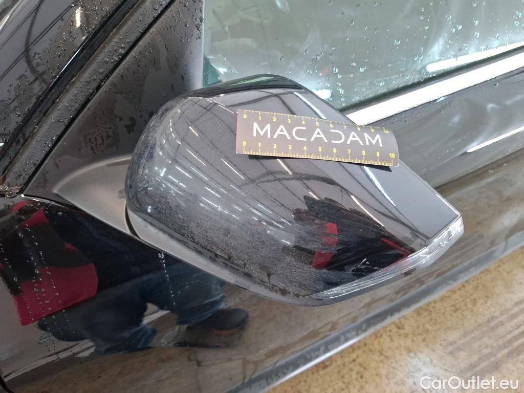  Citroen  C4 CITROEN  X / 2022 / 4P / Berline PureTech 130 S&S EAT8 Shine #3