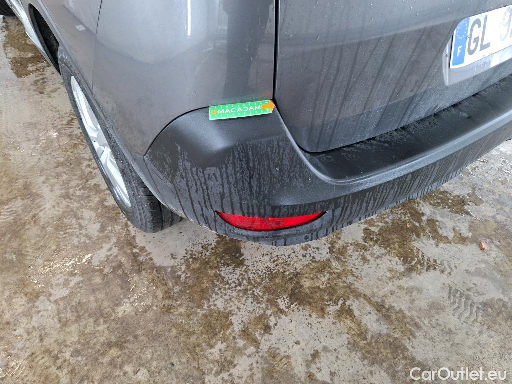  Peugeot  5008  Active Pack 1.2 PureTech 130CV BVA8 7 Sieges E6d #4