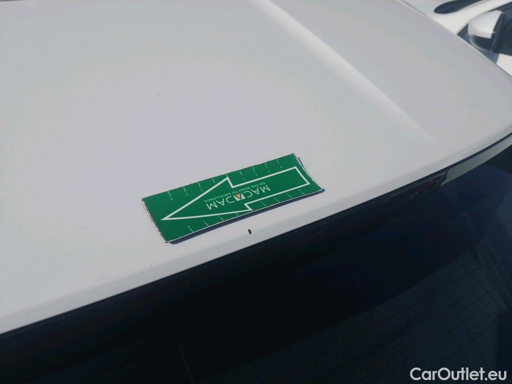  Bmw  Serie 1 BMW  / 2019 / 5P / berlina con portón 116d #21