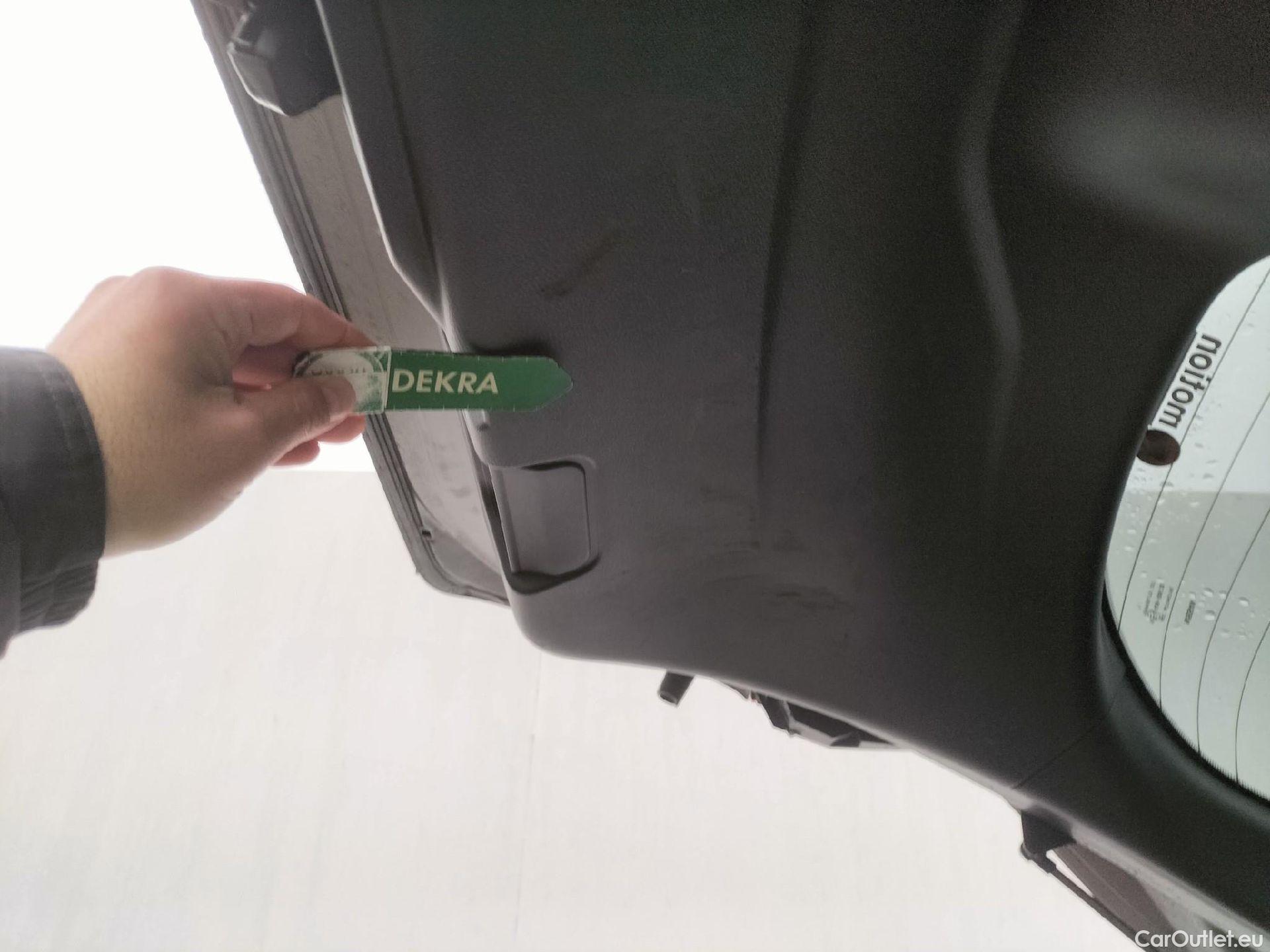  Nissan  Juke NISSAN  / 2019 / 5P / crossover DIG-T 84 kW (114 CV) DCT 7 V N-Connecta (AC2) #11