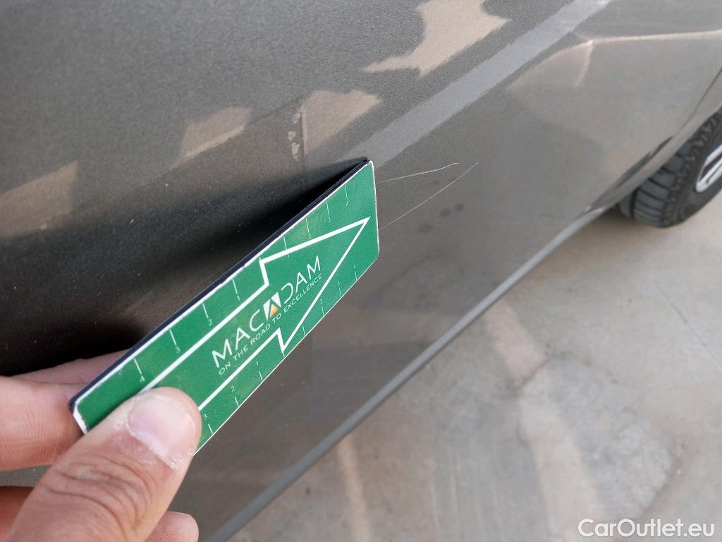  Fiat  500 FIAT  / 2015 / 3P / berlina con portón Lounge 1.2 8v 51KW (69 CV) (AC) #18