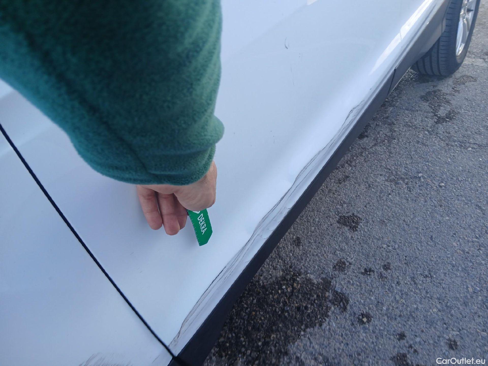  Ford  Kuga FORD  / 2016 / 5P / todoterreno 1.5 EcoBoost 88kW 4x2 Trend+ (CX) #15