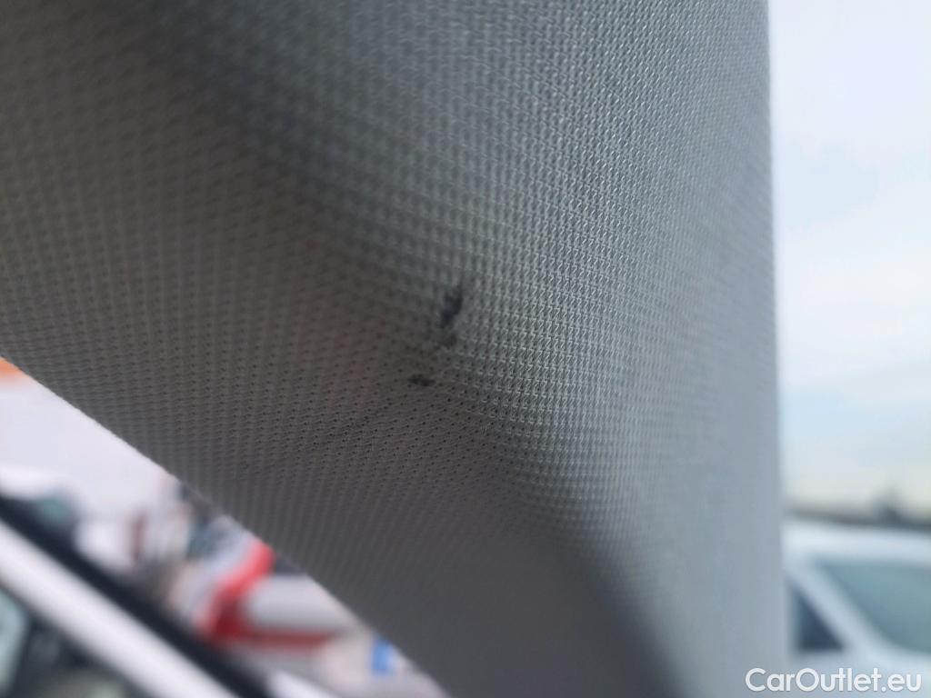  Peugeot  3008 PEUGEOT  / 2020 / 5P / todoterreno 1.5 BlueHDi 96kW (130CV) S&S Active Pack #9