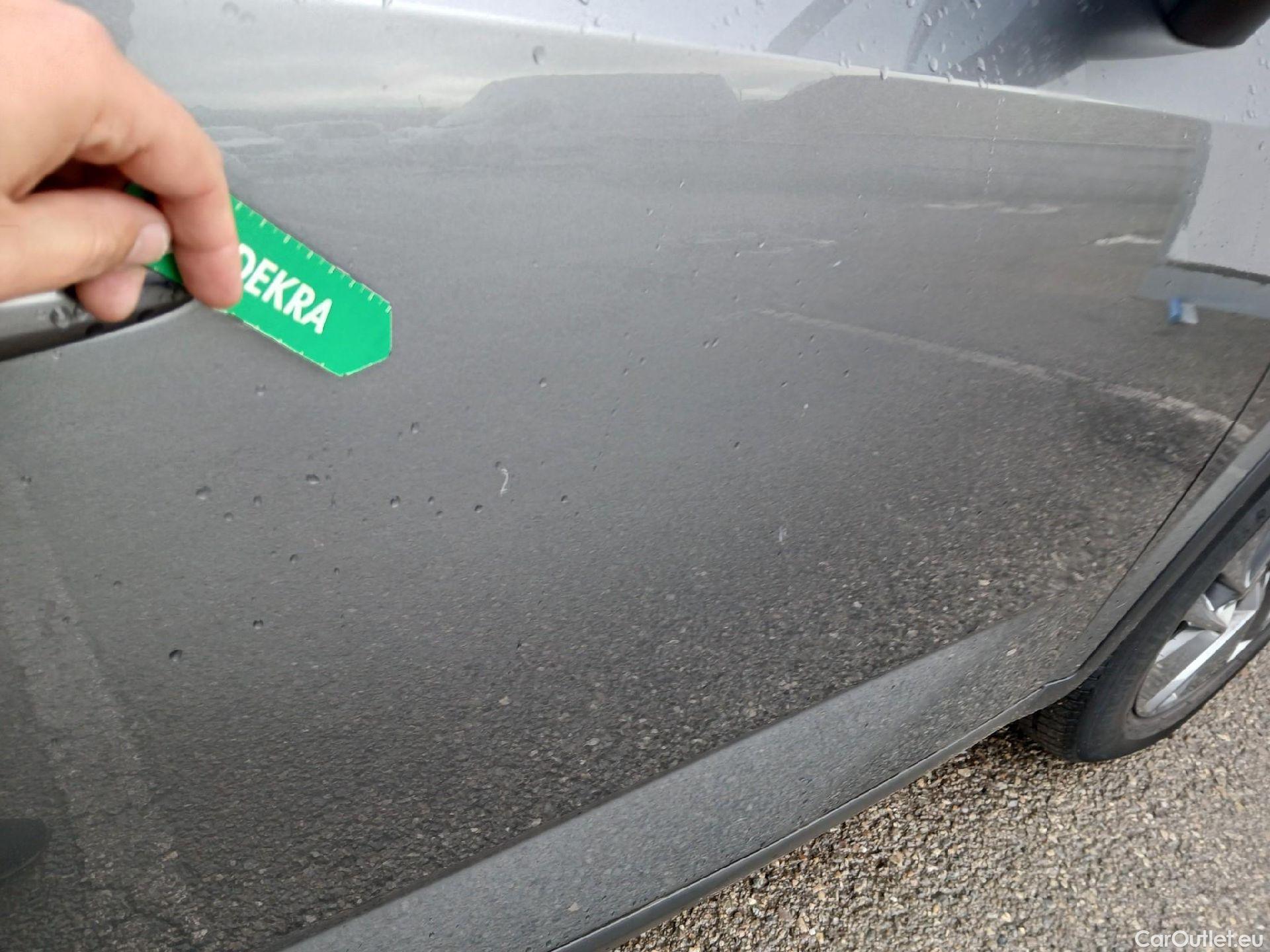  Nissan  Qashqai NISSAN  / 2021 / 5P / todoterreno DIG-T 116kW (158CV) mHEV Xtronic Acenta (AC) #26