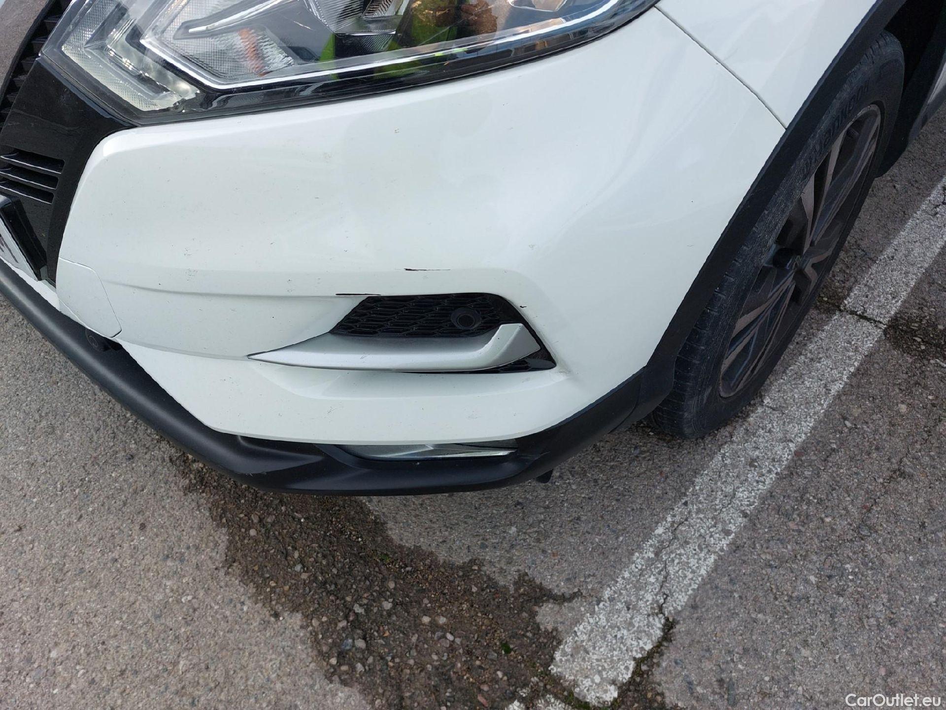  Nissan  Qashqai NISSAN  / 2017 / 5P / todoterreno DIG-T 103 kW (140 CV) E6D N-CONNECTA #4