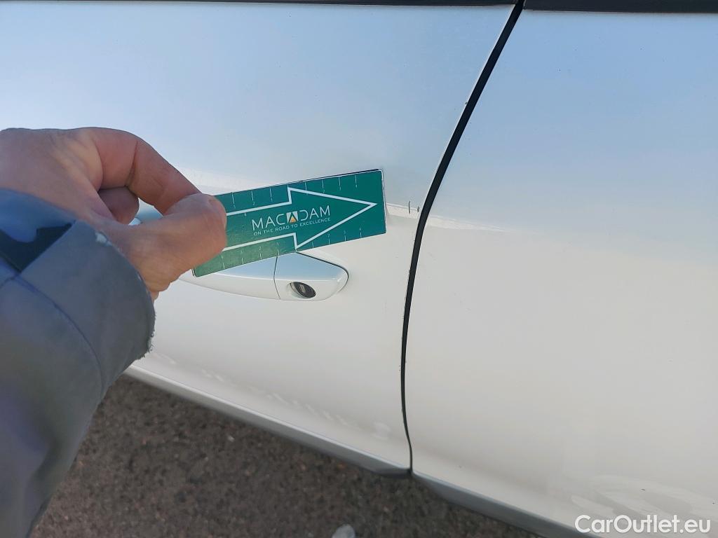  Peugeot  2008 PEUGEOT  / 2019 / 5P / todoterreno Allure BlueHDI 81kW (110CV) #6