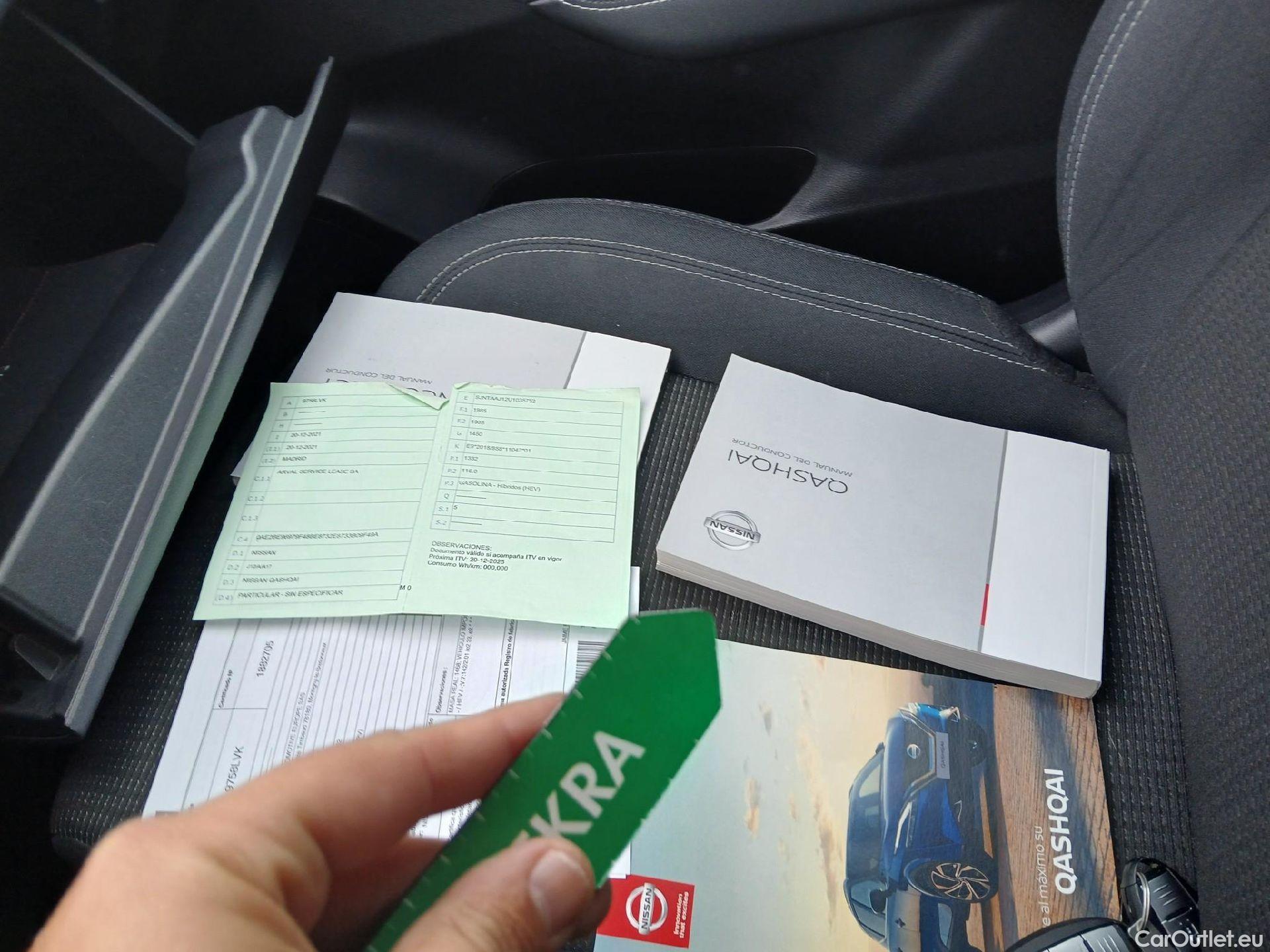  Nissan  Qashqai NISSAN  / 2021 / 5P / todoterreno DIG-T 116kW (158CV) mHEV Xtronic Acenta (AC) #1