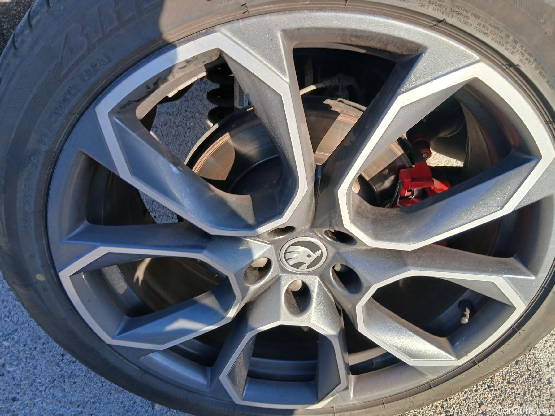  Skoda  Kodiaq SKODA  / 2016 / 5P / todoterreno 2.0 TDI 176KW (240cv) DSG 4x4 RS #6