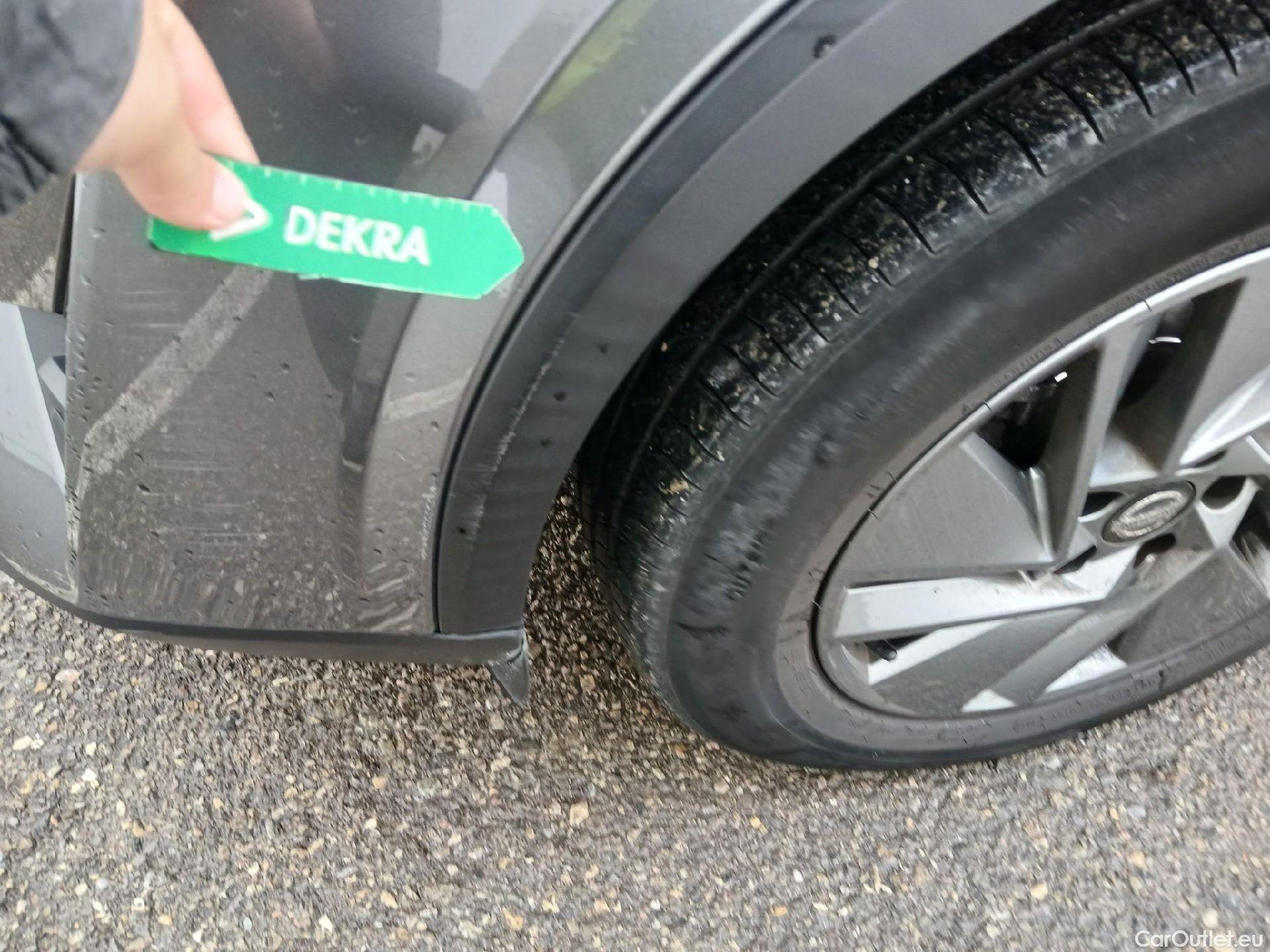  Nissan  Qashqai NISSAN  / 2021 / 5P / todoterreno DIG-T 116kW (158CV) mHEV Xtronic Acenta (AC) #9