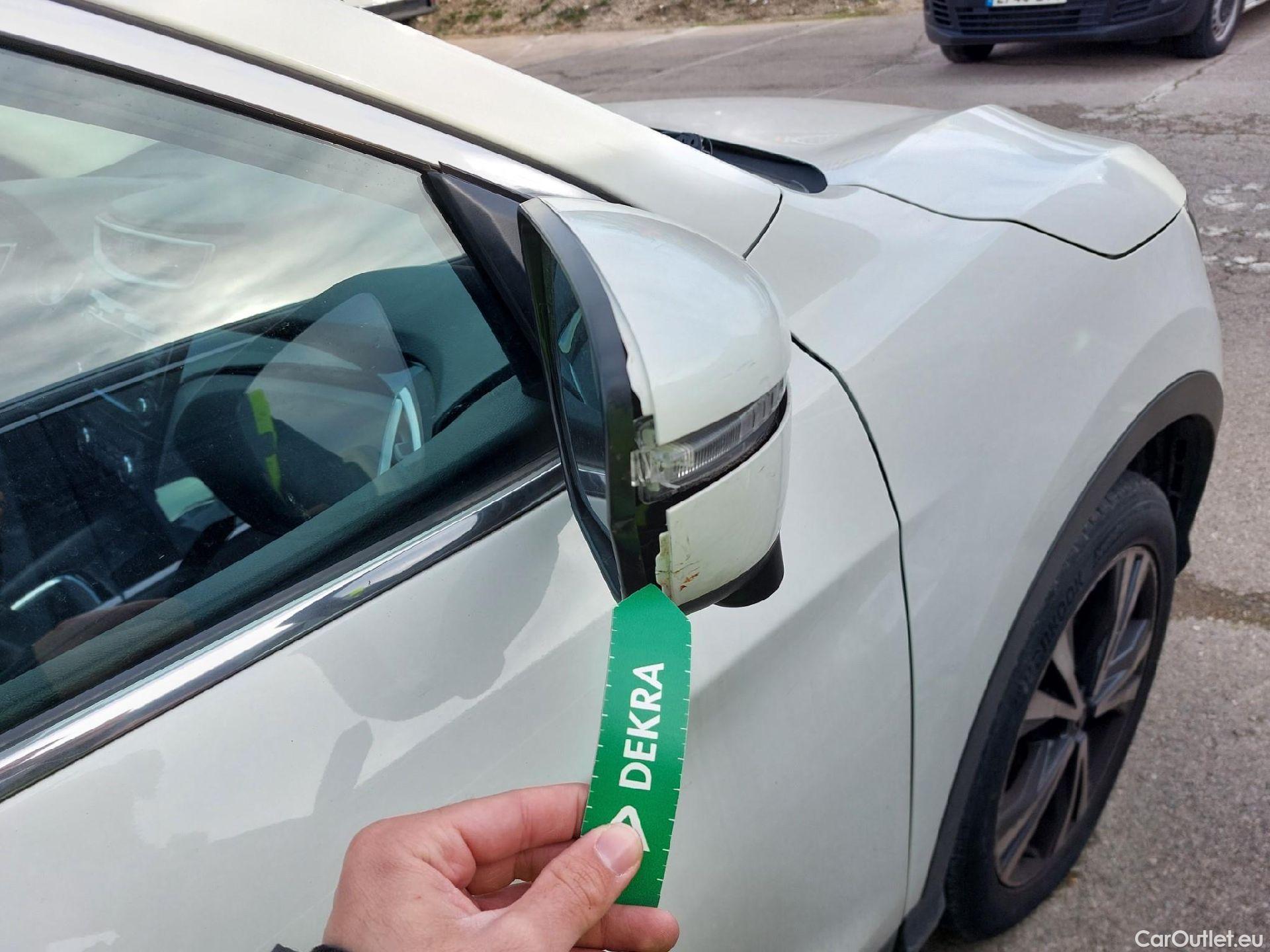  Nissan  Qashqai NISSAN  / 2017 / 5P / todoterreno DIG-T 103 kW (140 CV) E6D N-CONNECTA #19