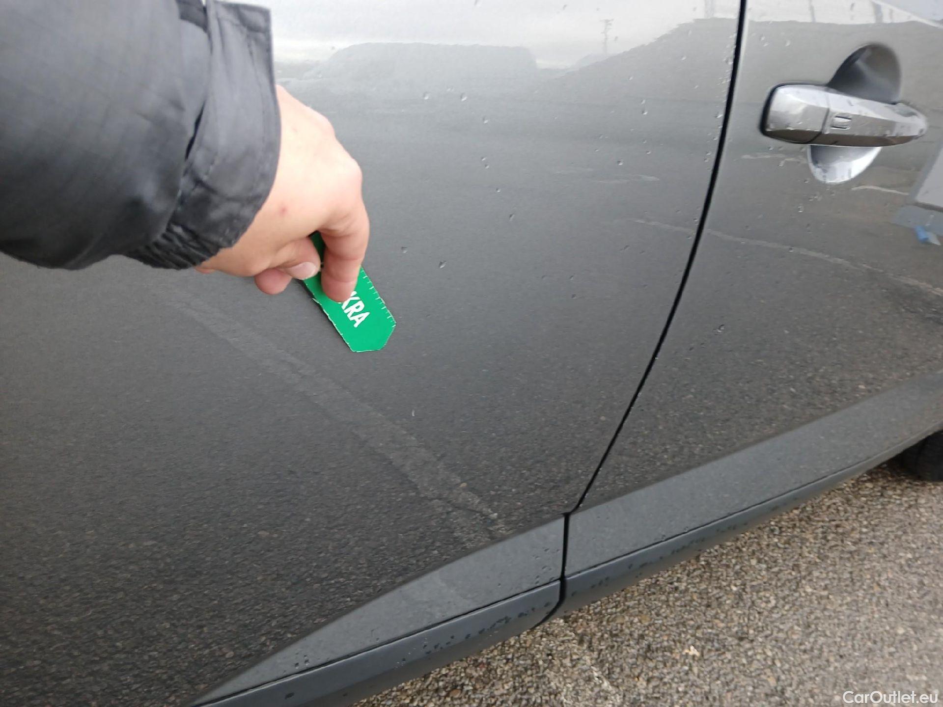  Nissan  Qashqai NISSAN  / 2021 / 5P / todoterreno DIG-T 116kW (158CV) mHEV Xtronic Acenta (AC) #24