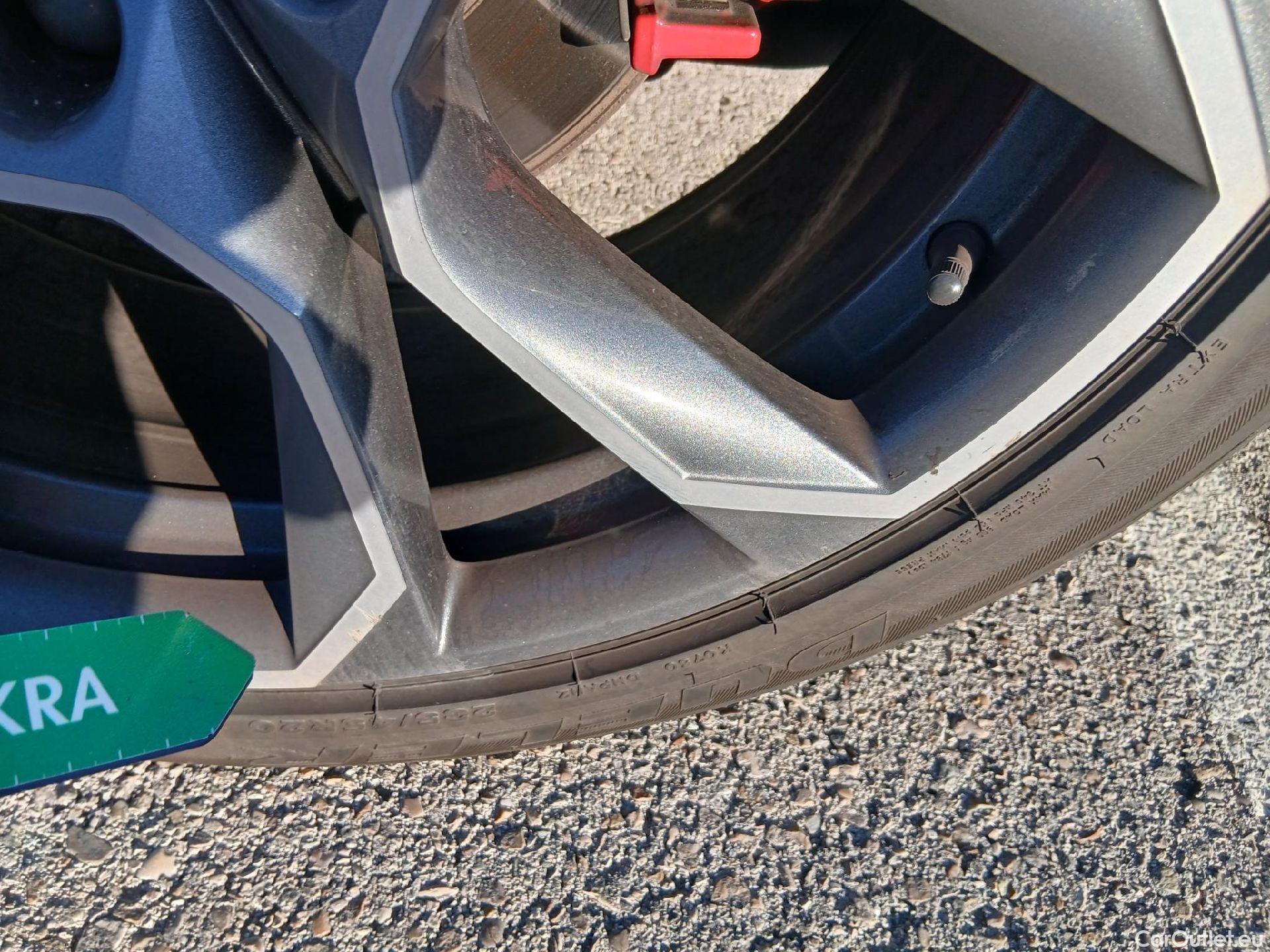  Skoda  Kodiaq SKODA  / 2016 / 5P / todoterreno 2.0 TDI 176KW (240cv) DSG 4x4 RS #7