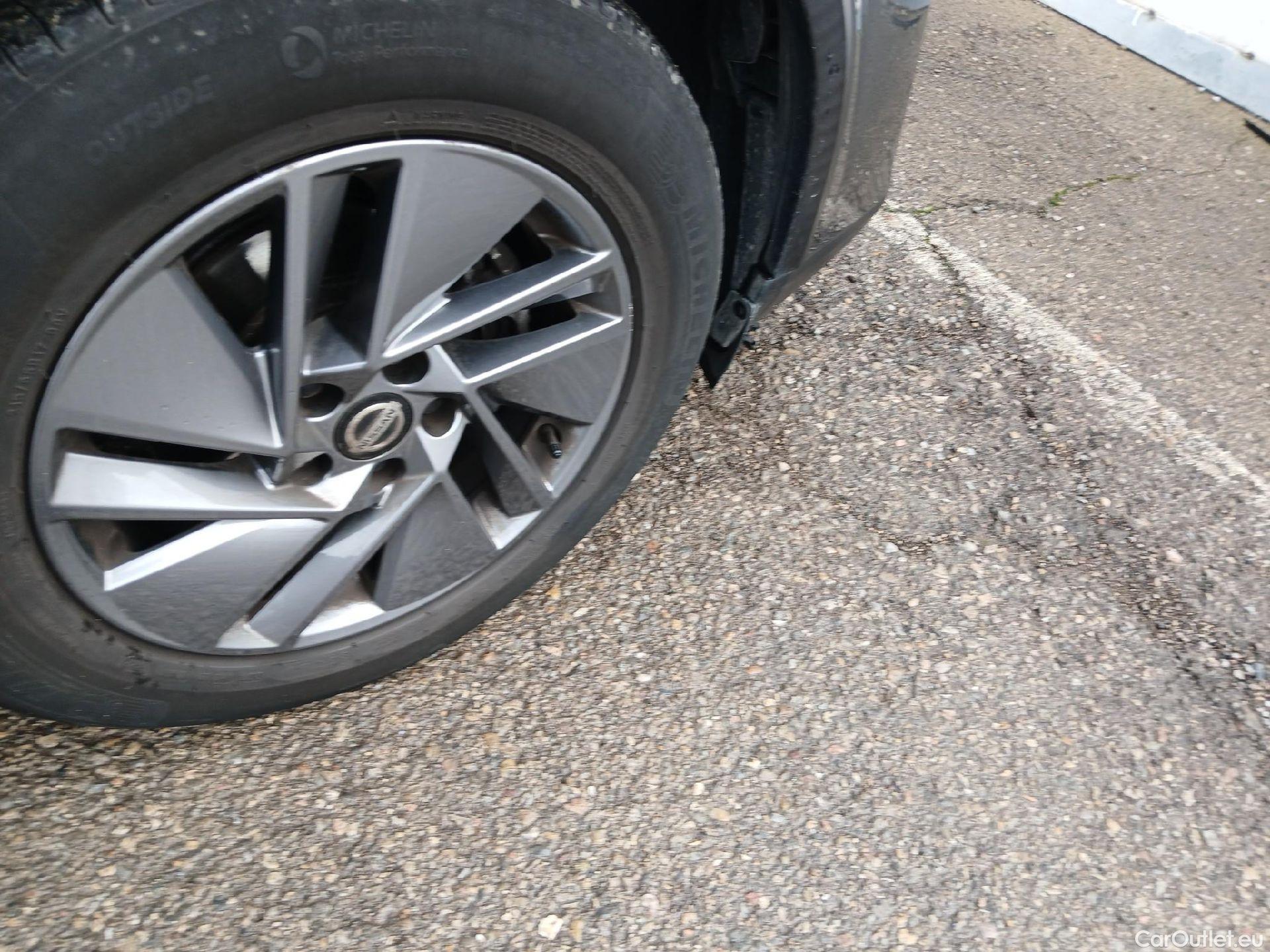  Nissan  Qashqai NISSAN  / 2021 / 5P / todoterreno DIG-T 116kW (158CV) mHEV Xtronic Acenta (AC) #29