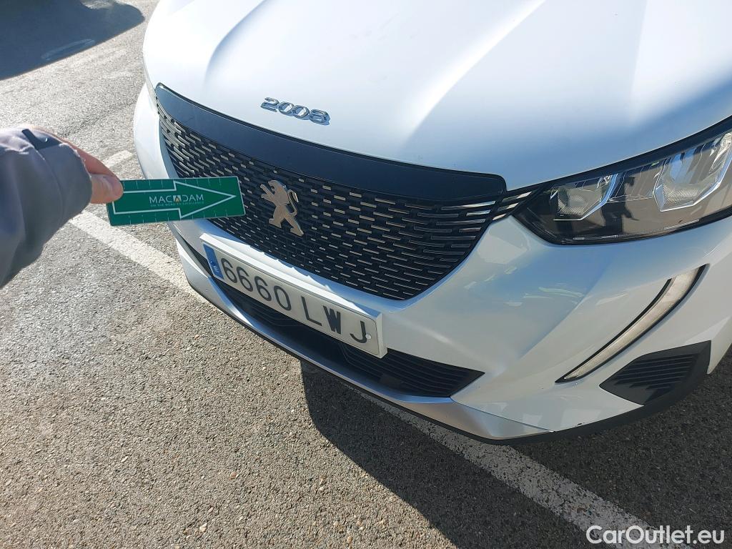  Peugeot  2008 PEUGEOT  / 2019 / 5P / todoterreno Allure BlueHDI 81kW (110CV) #7