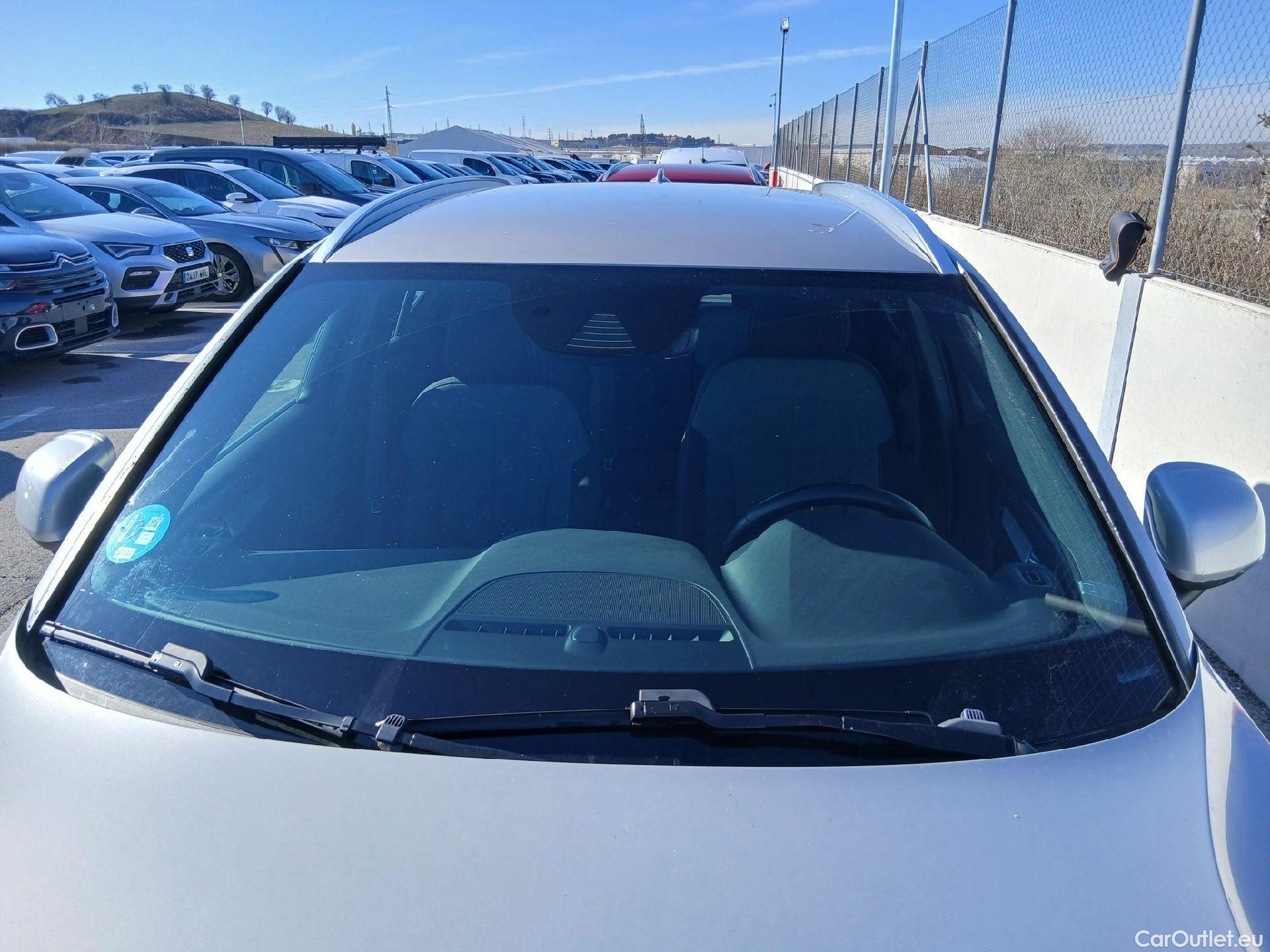  Volvo  XC 40 XC40 Core Recharge Plug-In Hybrid 2WD 1.5 T4 210CV AT7 E6d #1