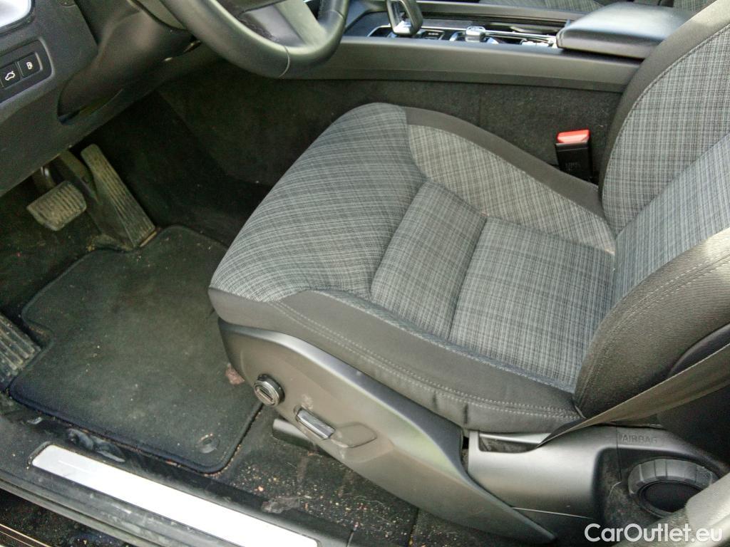  Volvo  XC60 VOLVO  / 2017 / 5P / todoterreno 2.0 T6 AWD Recharge Inscription Exp Auto #20