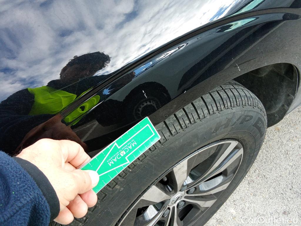  Volvo  XC60 VOLVO  / 2017 / 5P / todoterreno 2.0 T6 AWD Recharge Inscription Exp Auto #8