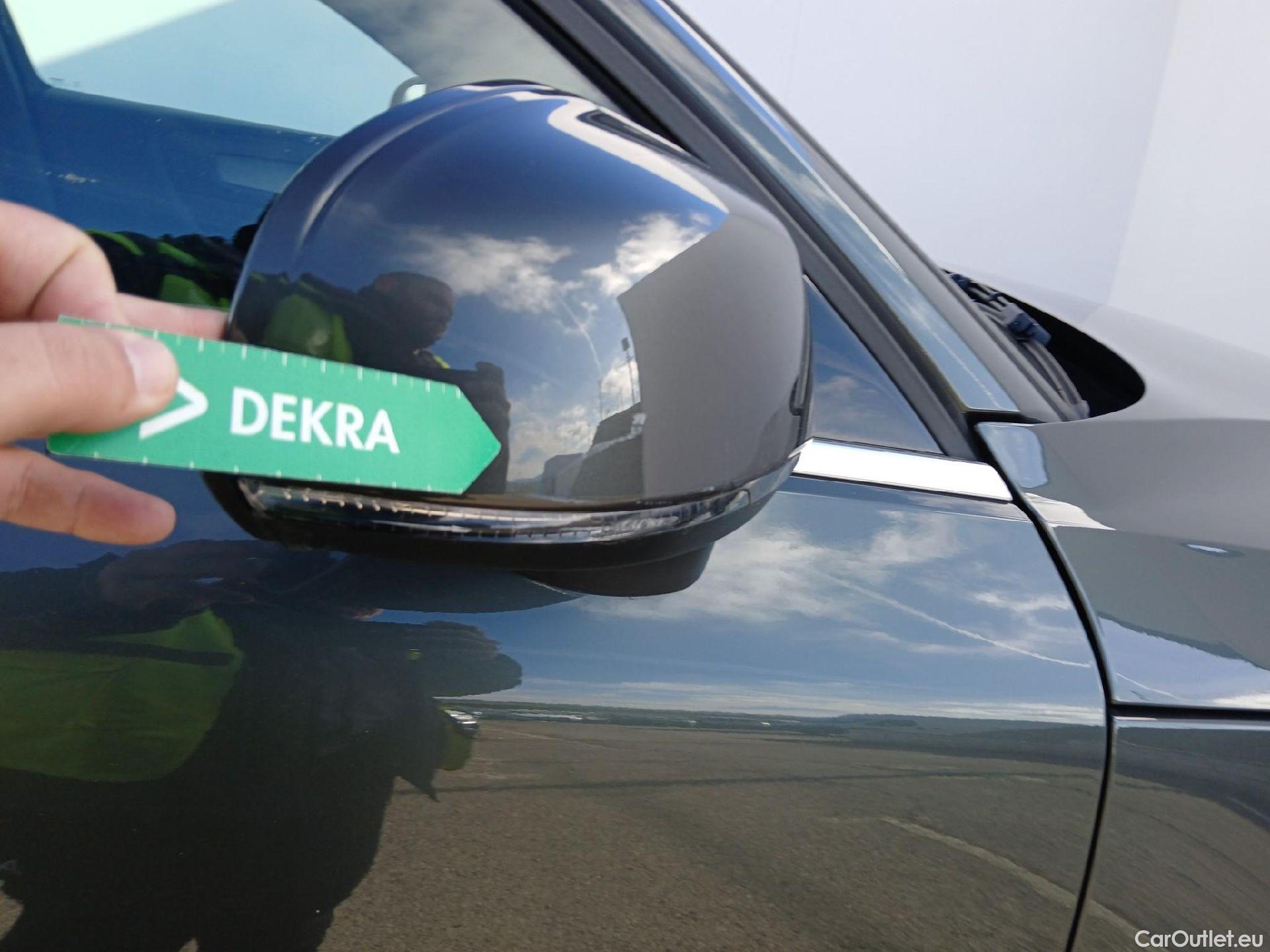  Volvo  XC 40 VOLVO XC40 / 2017 / 5P / todoterreno 2.0 D3 Inscription Auto #31