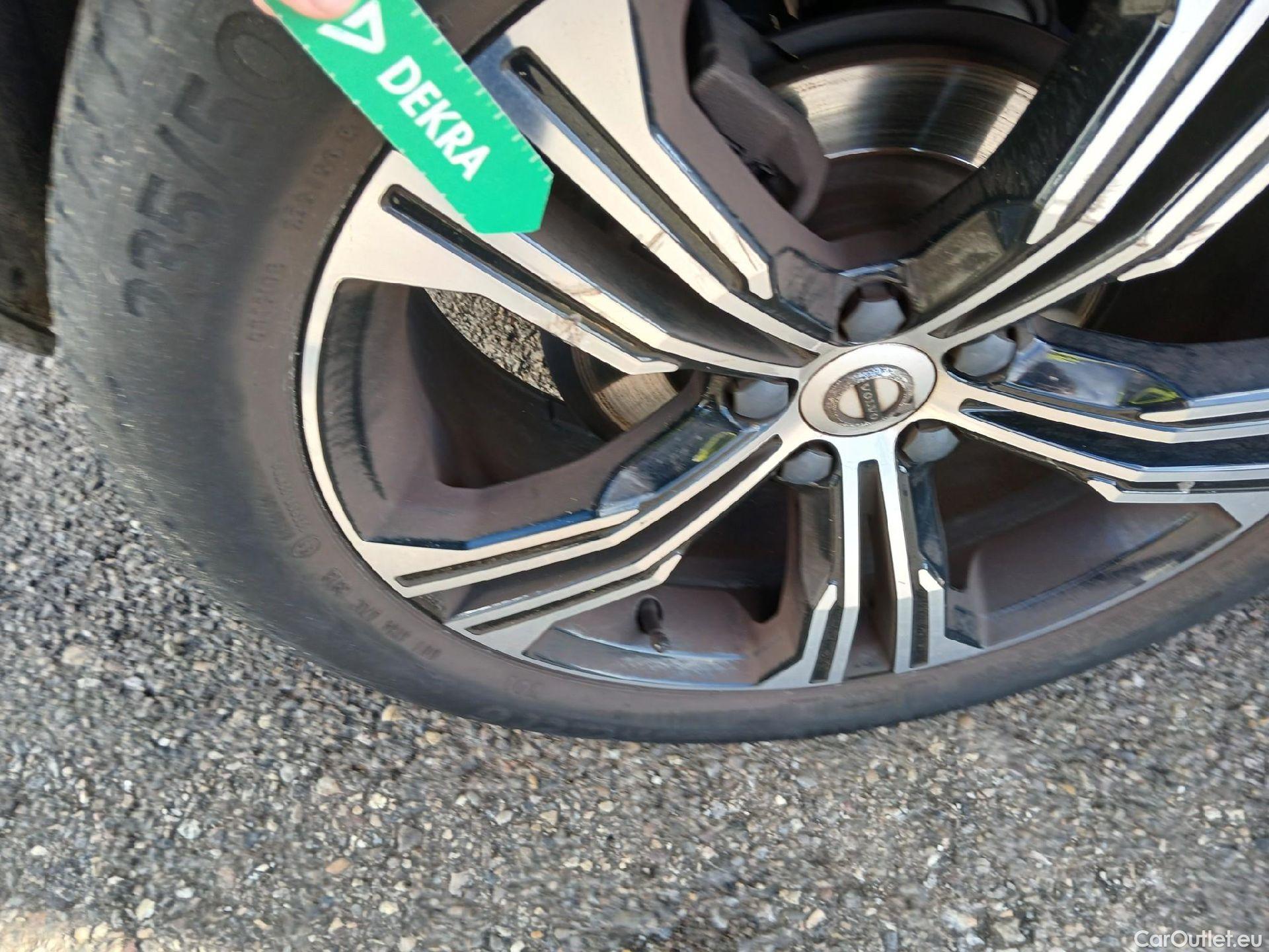  Volvo  XC 40 VOLVO XC40 / 2017 / 5P / todoterreno 2.0 D3 Inscription Auto #25