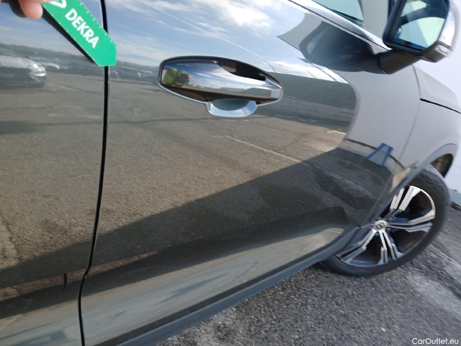  Volvo  XC 40 VOLVO XC40 / 2017 / 5P / todoterreno 2.0 D3 Inscription Auto #29