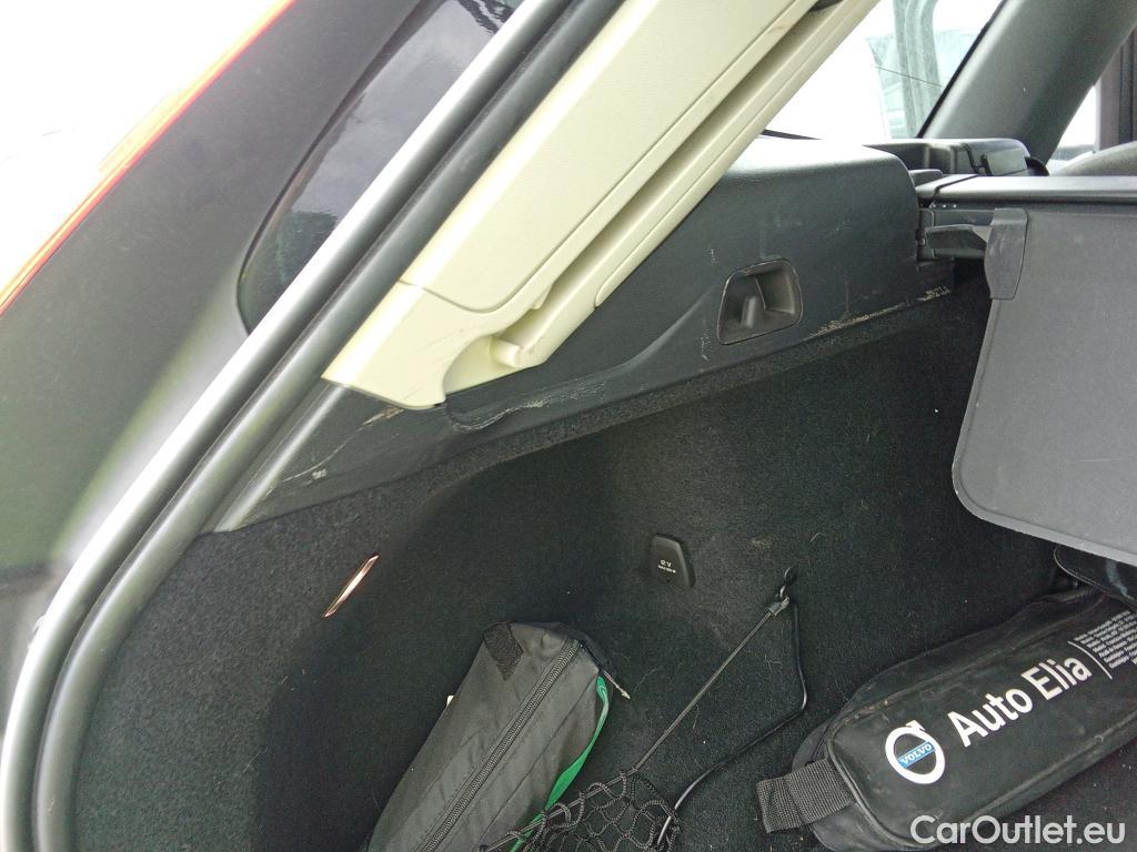  Volvo  XC60 VOLVO  / 2017 / 5P / todoterreno 2.0 T6 AWD Recharge Inscription Exp Auto #26