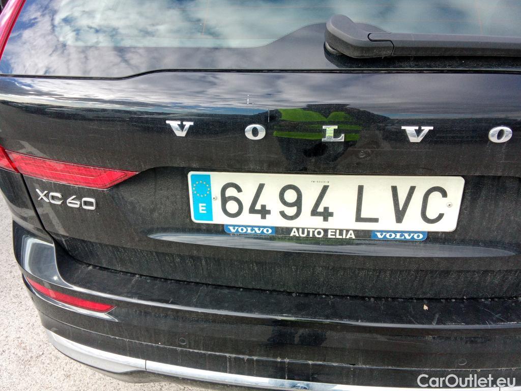  Volvo  XC60 VOLVO  / 2017 / 5P / todoterreno 2.0 T6 AWD Recharge Inscription Exp Auto #3