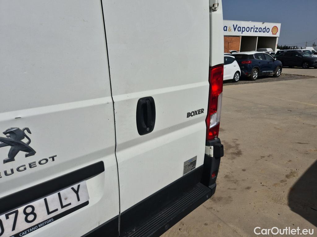  Peugeot  Boxer PEUGEOT  / 2014 / 4P / furgón Pack 330 L1 H1 BHDI 88kW(120CV) S&S 6 V. #EQUIPO FRIO  + ISOTERMO# #18