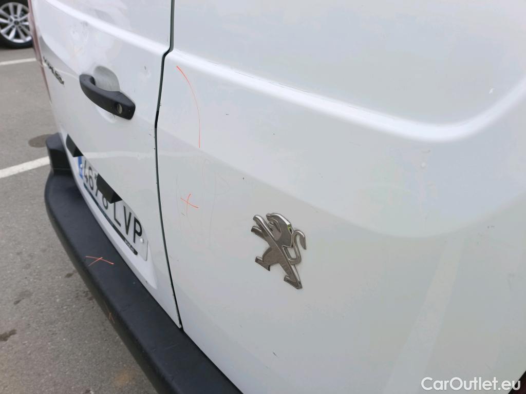  Peugeot  Partner PEUGEOT  / 2018 / 4P / furgón derivado de turismo Premium Standard 600kg BlueHDi 73kW (AC) #11