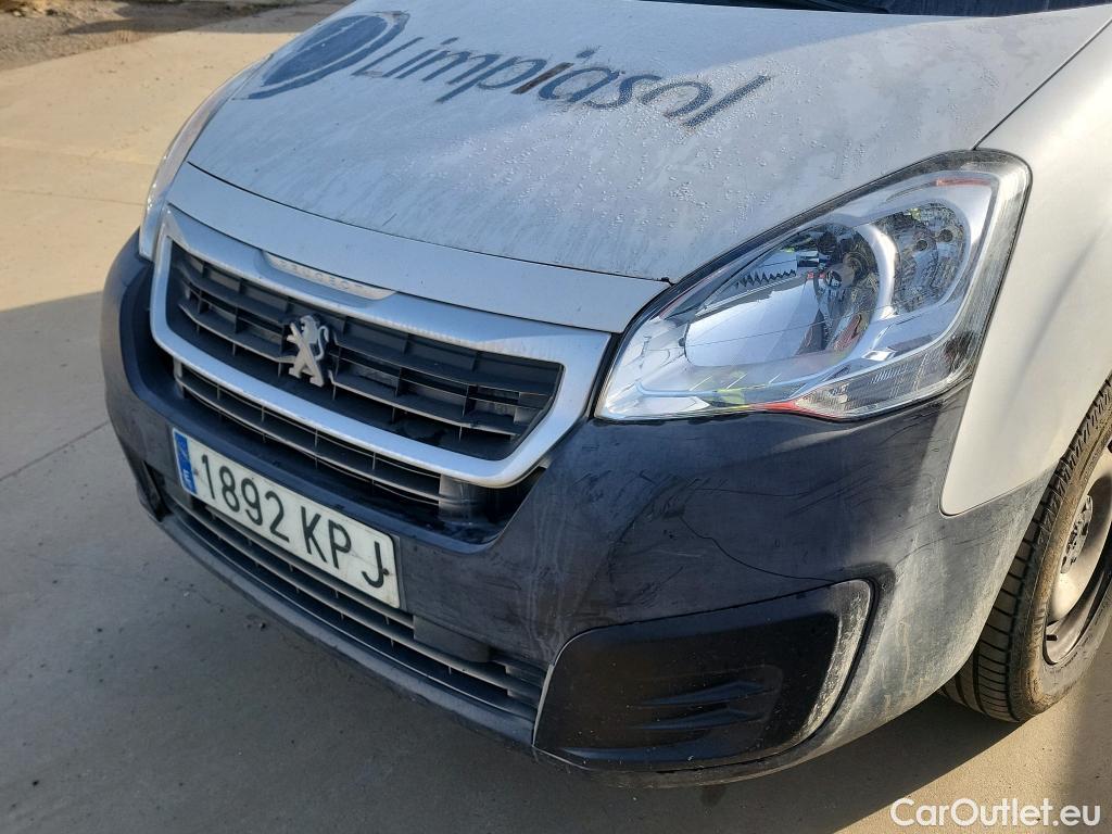  Peugeot  Partner PEUGEOT  / 2015 / 4P / combi TEPEE Access 1.6 BlueHDi 55KW (75CV) #43