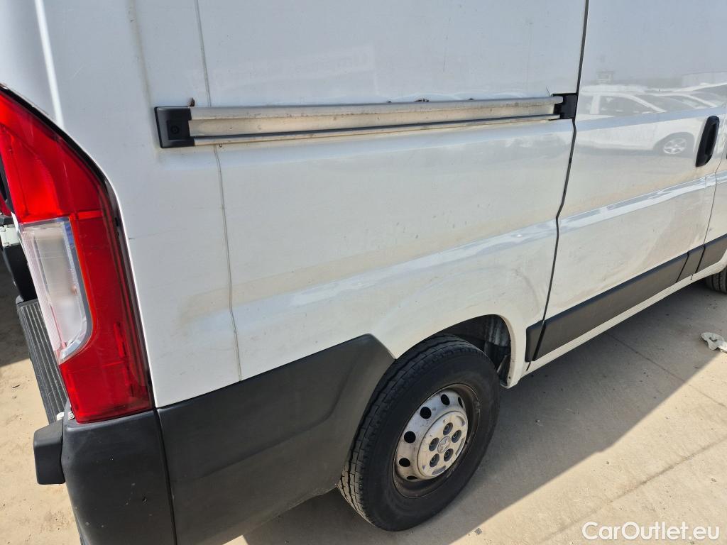  Peugeot  Boxer PEUGEOT  / 2014 / 4P / furgón Pack 330 L1 H1 BHDI 88kW(120CV) S&S 6 V. #EQUIPO FRIO  + ISOTERMO# #7