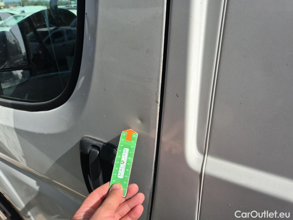  Peugeot  Boxer PEUGEOT  / 2014 / 4P / furgón Pack 330 L1 H1 BHDI 88kW(120CV) S&S 6 V. #EQUIPO FRIO  + ISOTERMO# #11